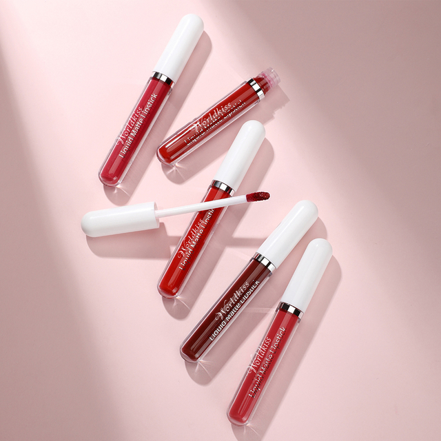 Luquid Matte Lipgloss para el arte del maquillaje con desarrollo de color duradero
